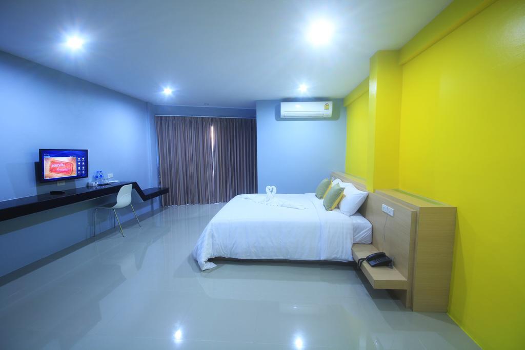 Punfun Apartment Nakhon Si Thammarat Exterior photo