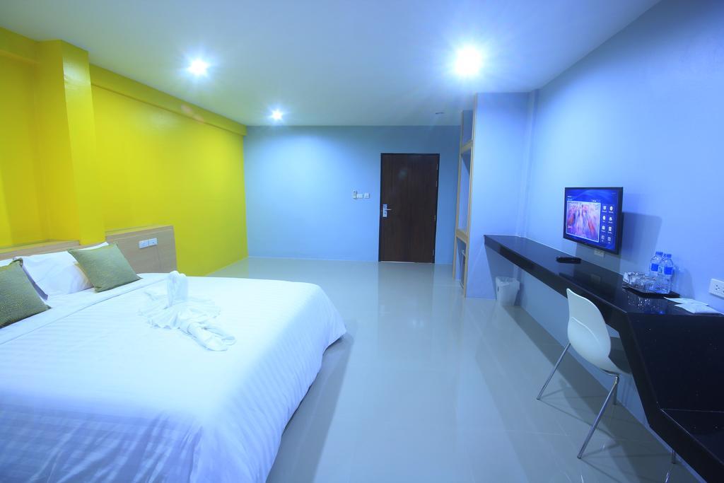 Punfun Apartment Nakhon Si Thammarat Exterior photo